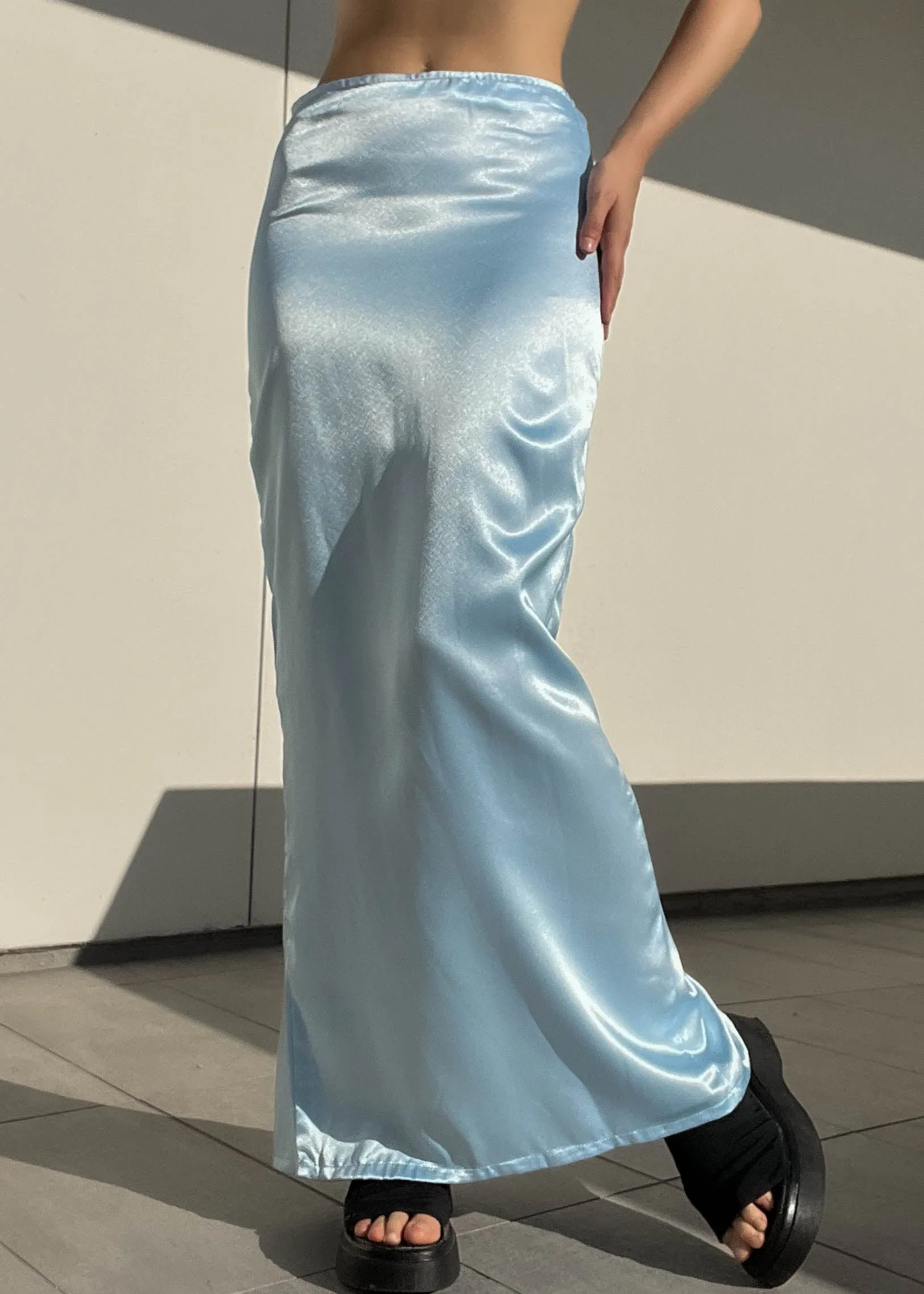 90's Baby Blue Silky Maxi (S)
