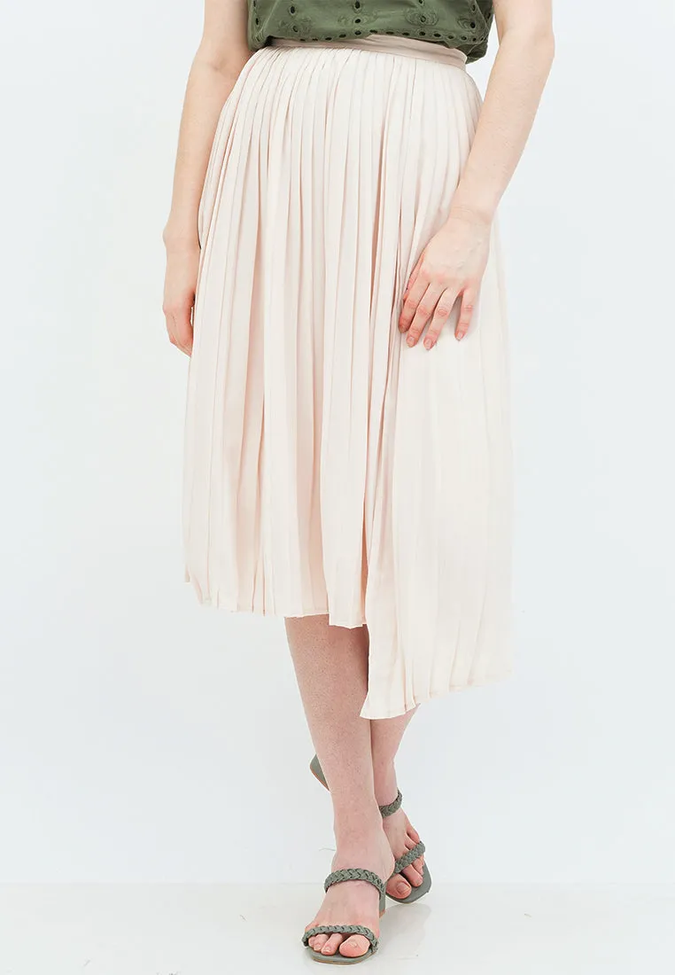 Asymmetric Pleated Skirt