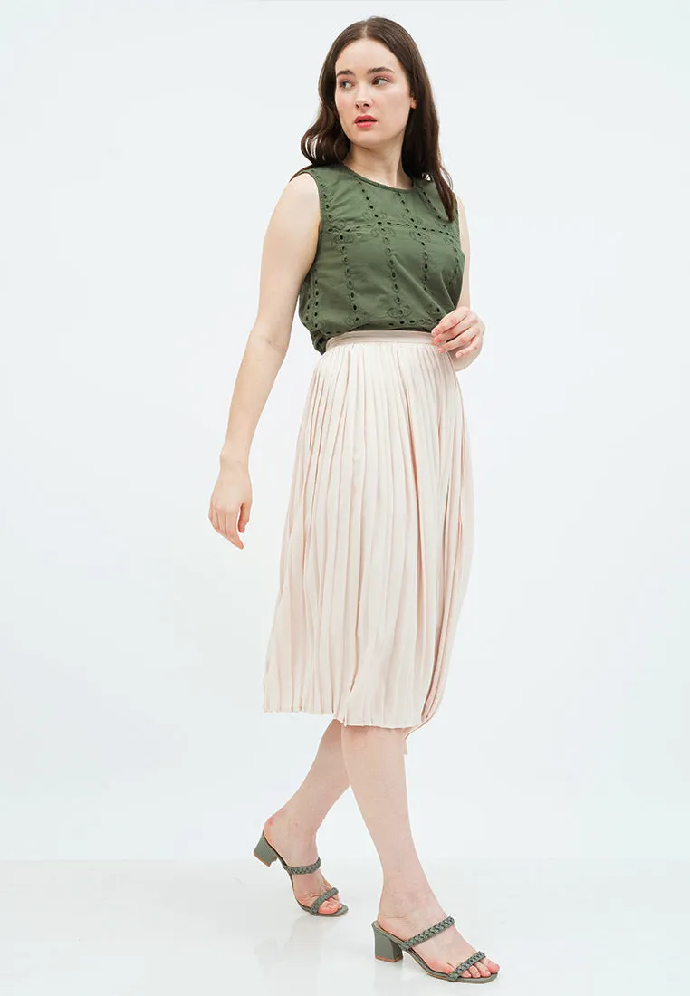 Asymmetric Pleated Skirt