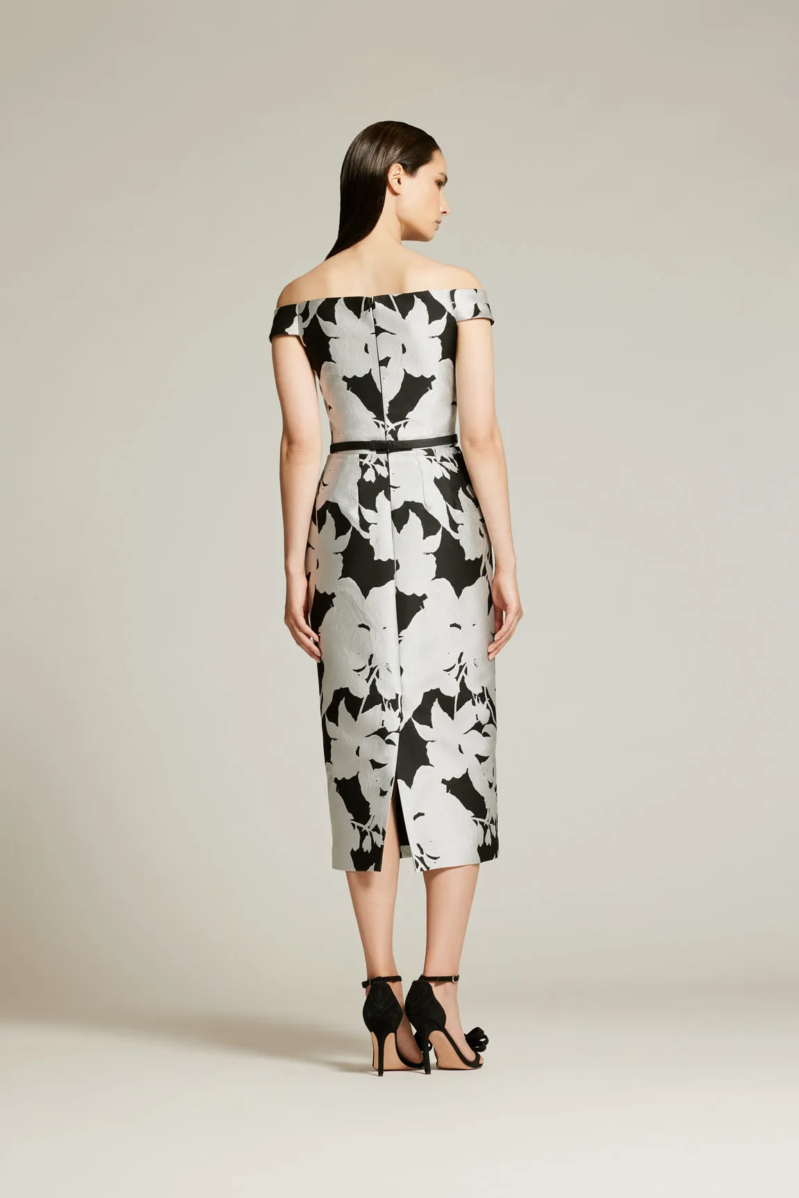 Audrey Brooks - 6417 - Off-the-Shoulder Dress with Bow Waist