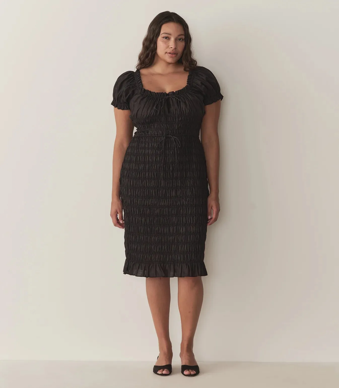 Dôen ROSALYNN DRESS IN BLACK