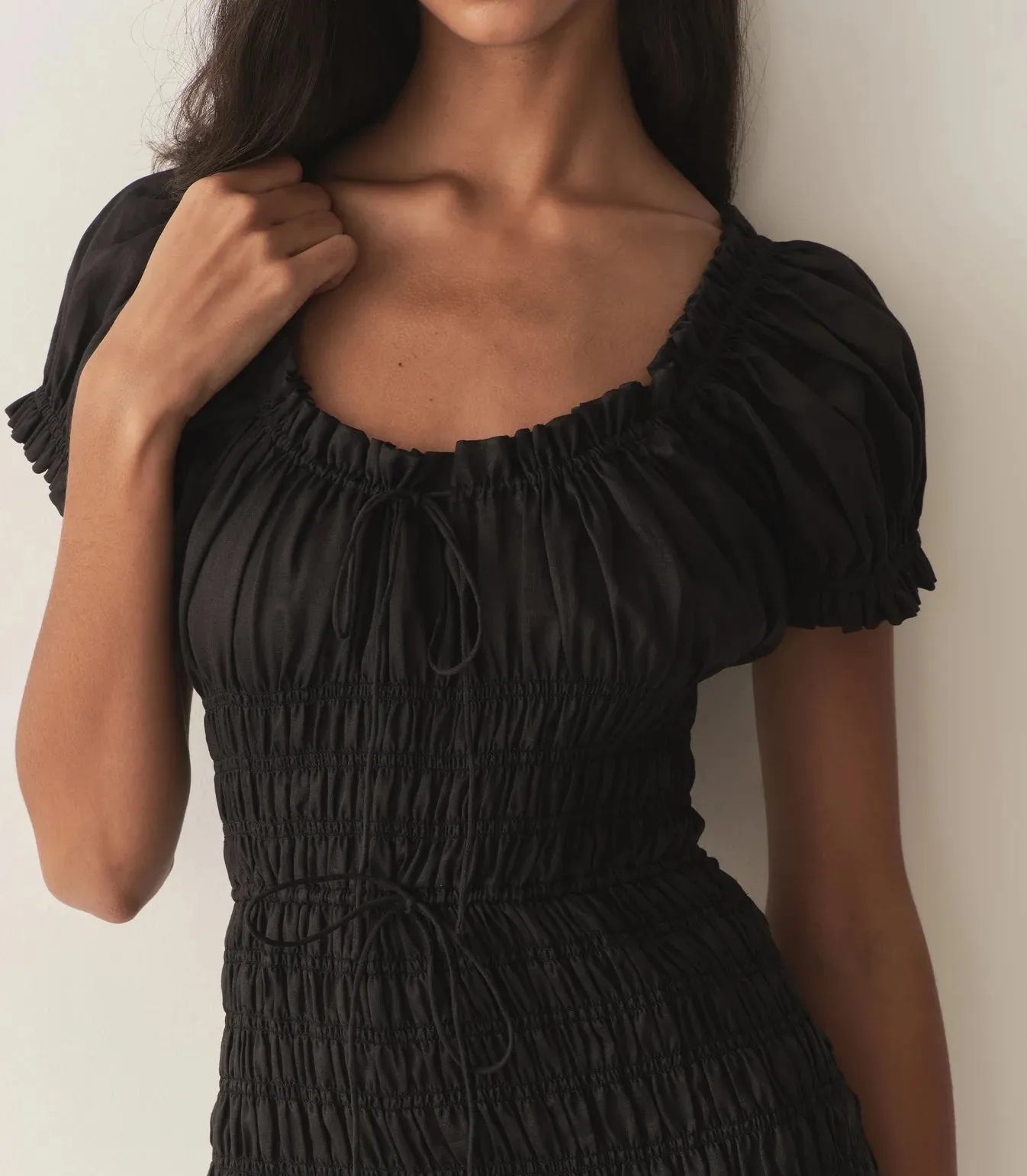 Dôen ROSALYNN DRESS IN BLACK