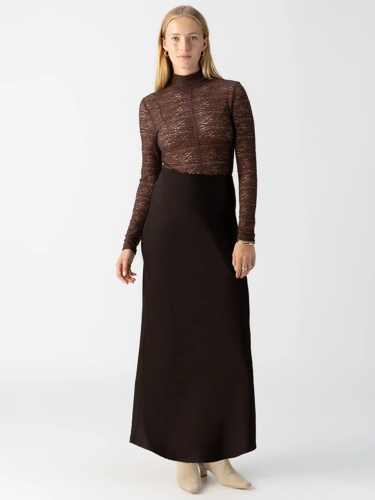 Everyday Mid-Rise Maxi Skirt Coffee
