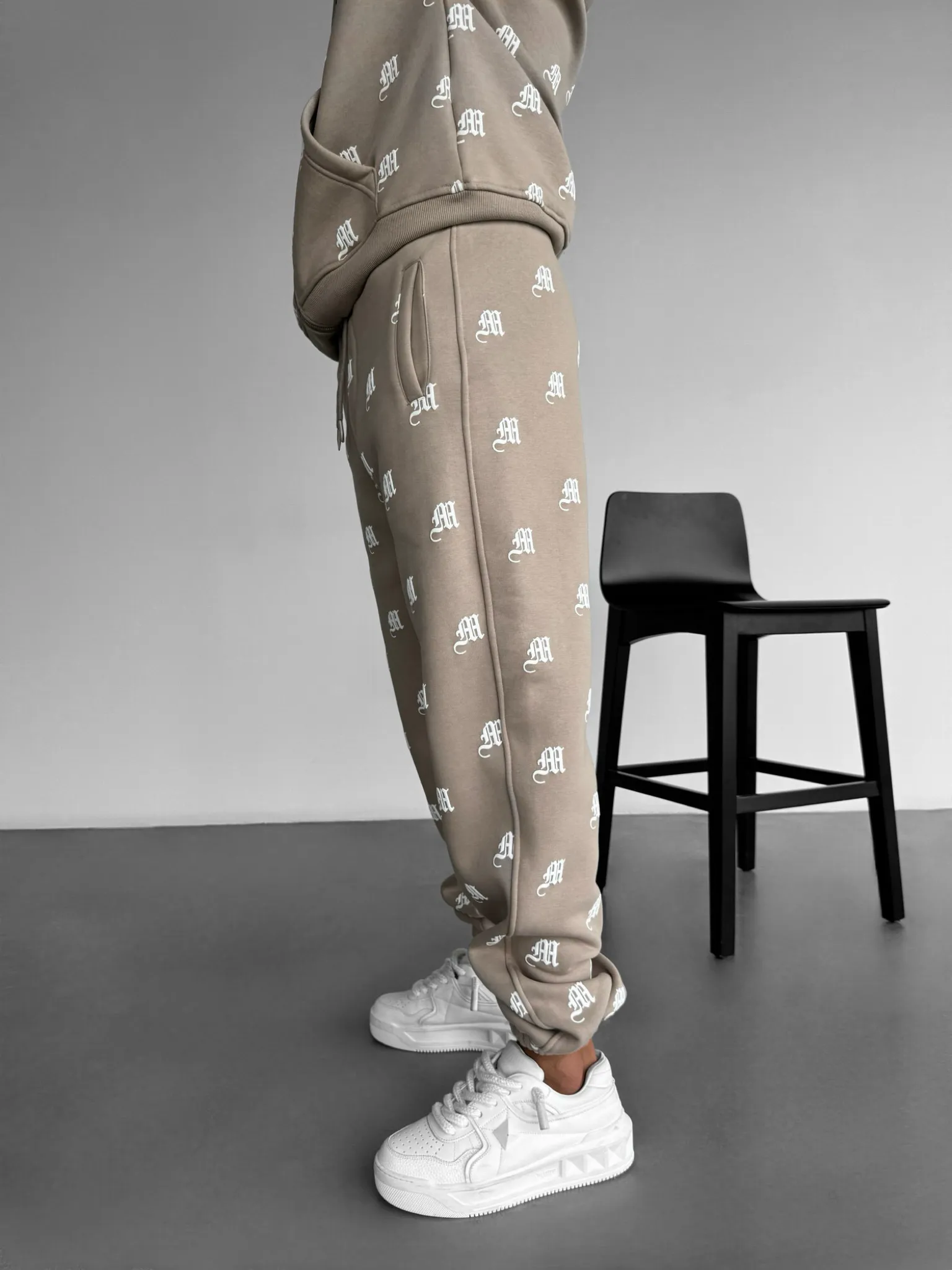 Initial Sweatpants - Stone