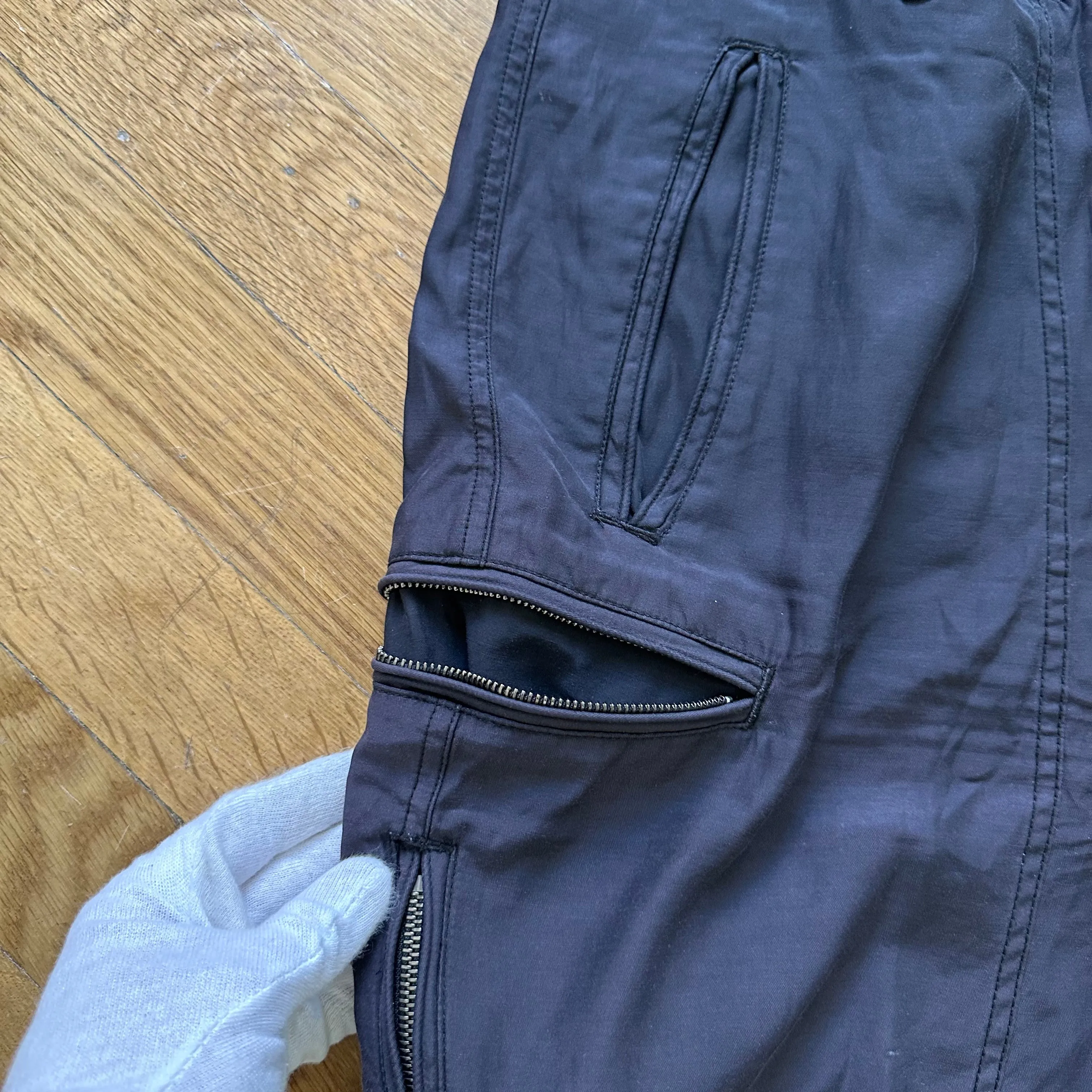 Julius Cargo Zipper Pants