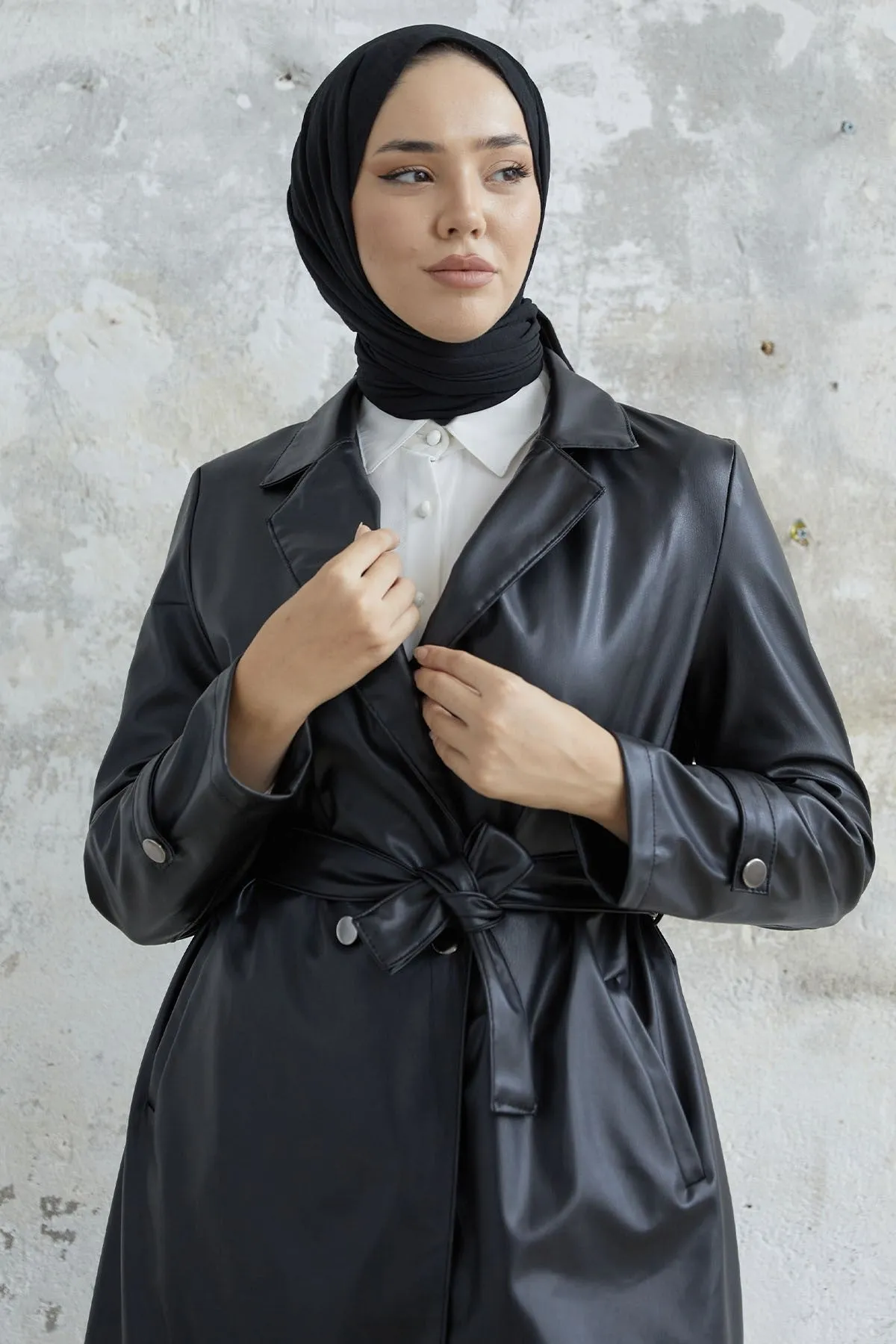 MDS Women Darina Belted Leather Trench Coat - Black - Agua Prieta