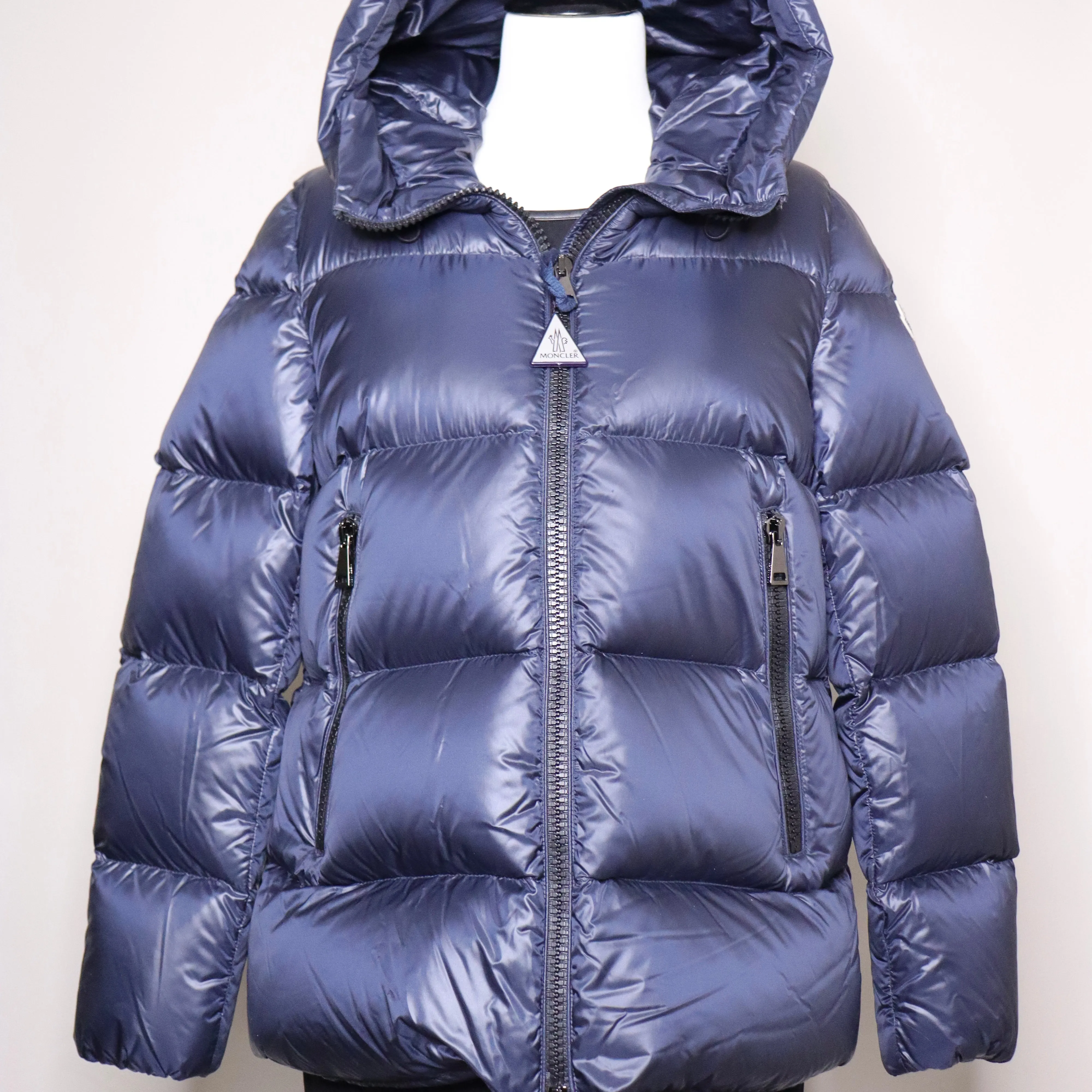MONCLER SERITTE GIUBBOTTO Down Jacket