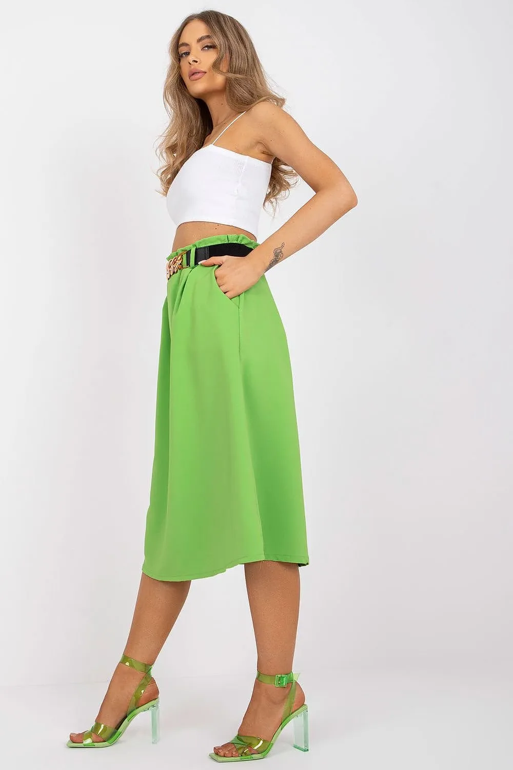 Skirt with elastic waistband
