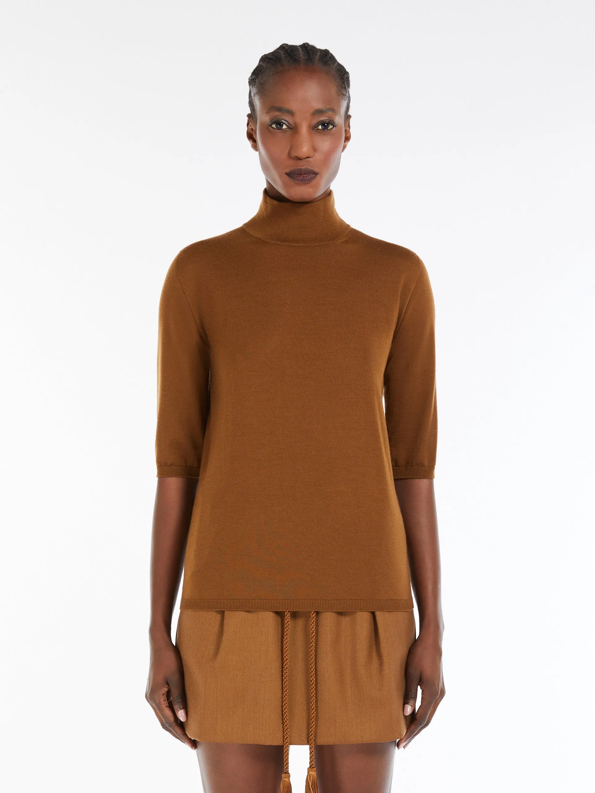 Wool knit turtleneck jumper